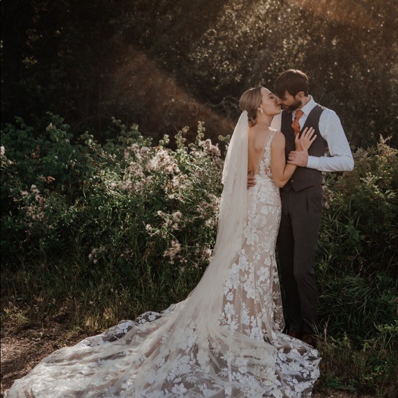 Meet your Posher, Kristi - Picture 2 of 7